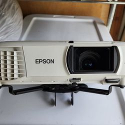 Epson 1060 Home Cinema Projector