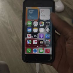 iPhone 8