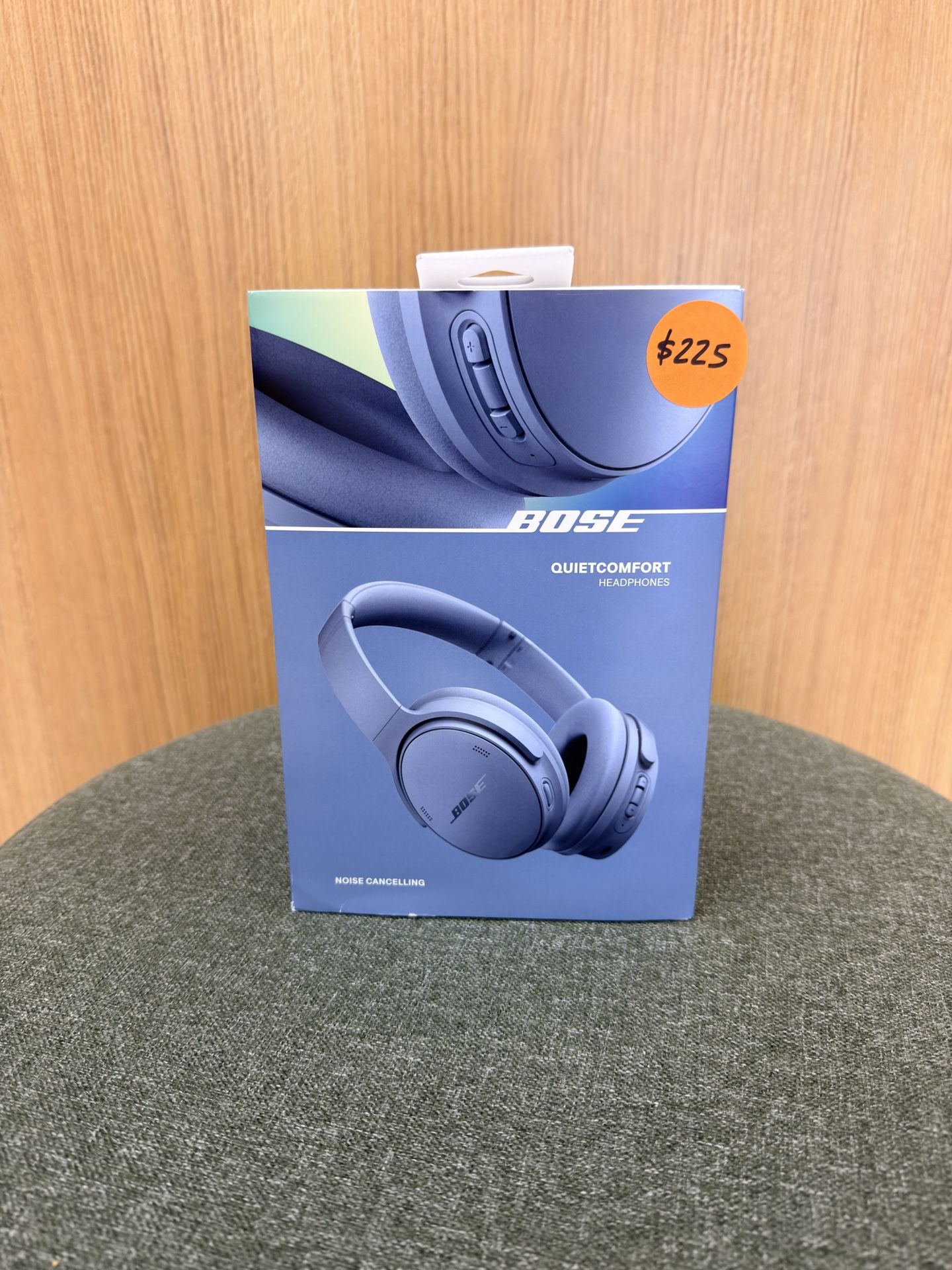 BOSE QUIETCOMFORT HEADPHONES 