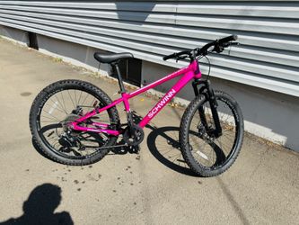 Schwinn Axum Sport Youth Unisex Bike – $180