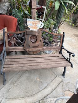 Esta mesa para afuera de su yarda