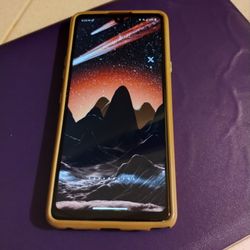 LG Stylo 6 - Like New Condition 
