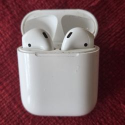 Apple AirPods (2nd generation)