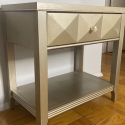 Nightstand 