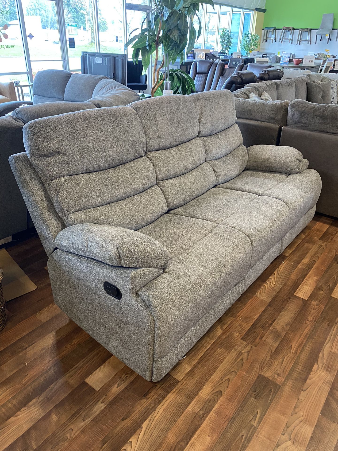 Sherbrook Reclining Sofa