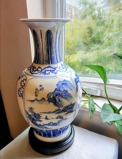 Large Blue & White Chinese-Style Porcelain Vase with Wood Stand – 16"