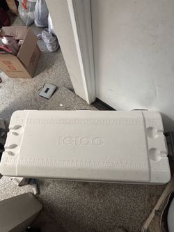 Igloo large cooler