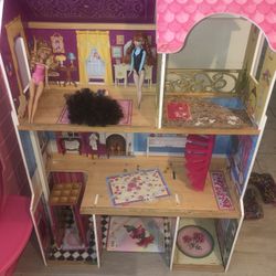 Doll House