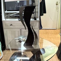 Raymour & Flanigan Allure Pie Shaped Glass Coffee Table & Anthony Lamp