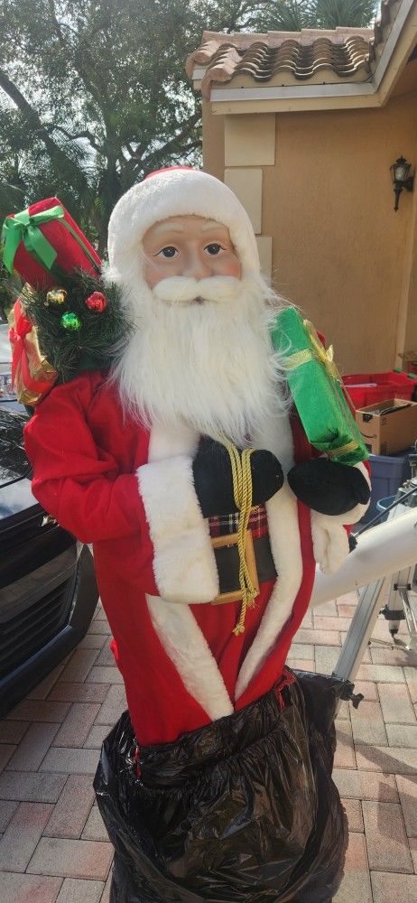 Santa 5ft