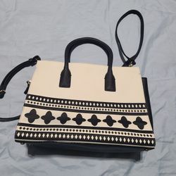 Kate Spade  Handbag- purse  Like New. 