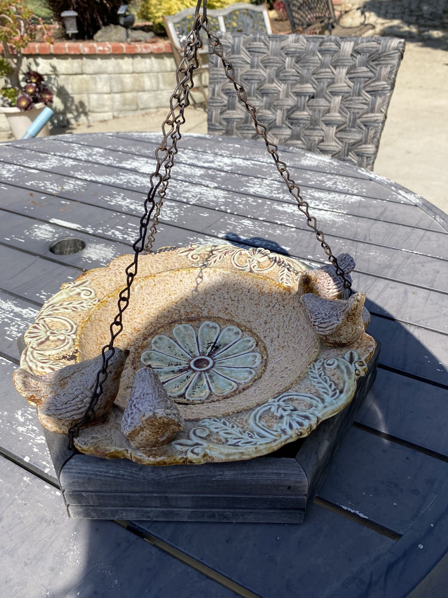 Hanging Bird Feeder/Bird Bath