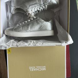 Original MK Women Metallic Leather 6.5