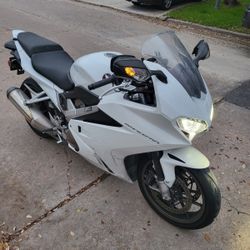 Honda Interceptor Dlx