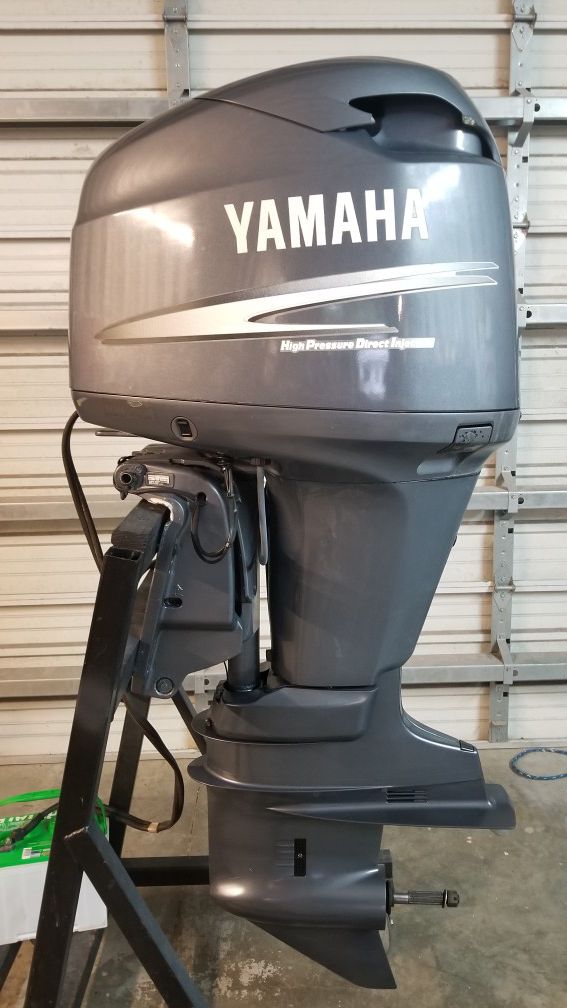 04 Yamaha 200 HPDI Right Hand Outboard Motor