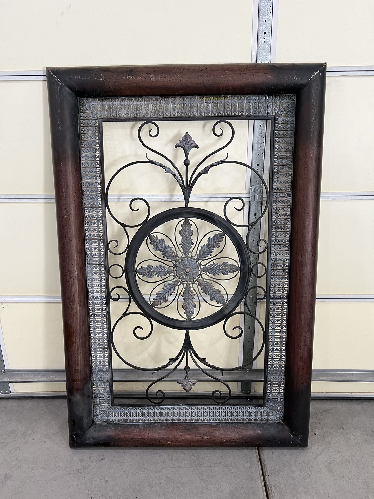 60” Metal Outdoor Indoor Wall Decor