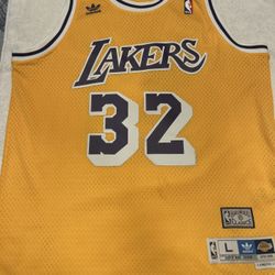 Magic Johnson, #32, Hardwood Classic,  Adidas, LARGE