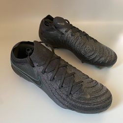 Nike Phantom GX II Elite FG soccer shoes