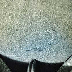 Green AirLods Max (2020)