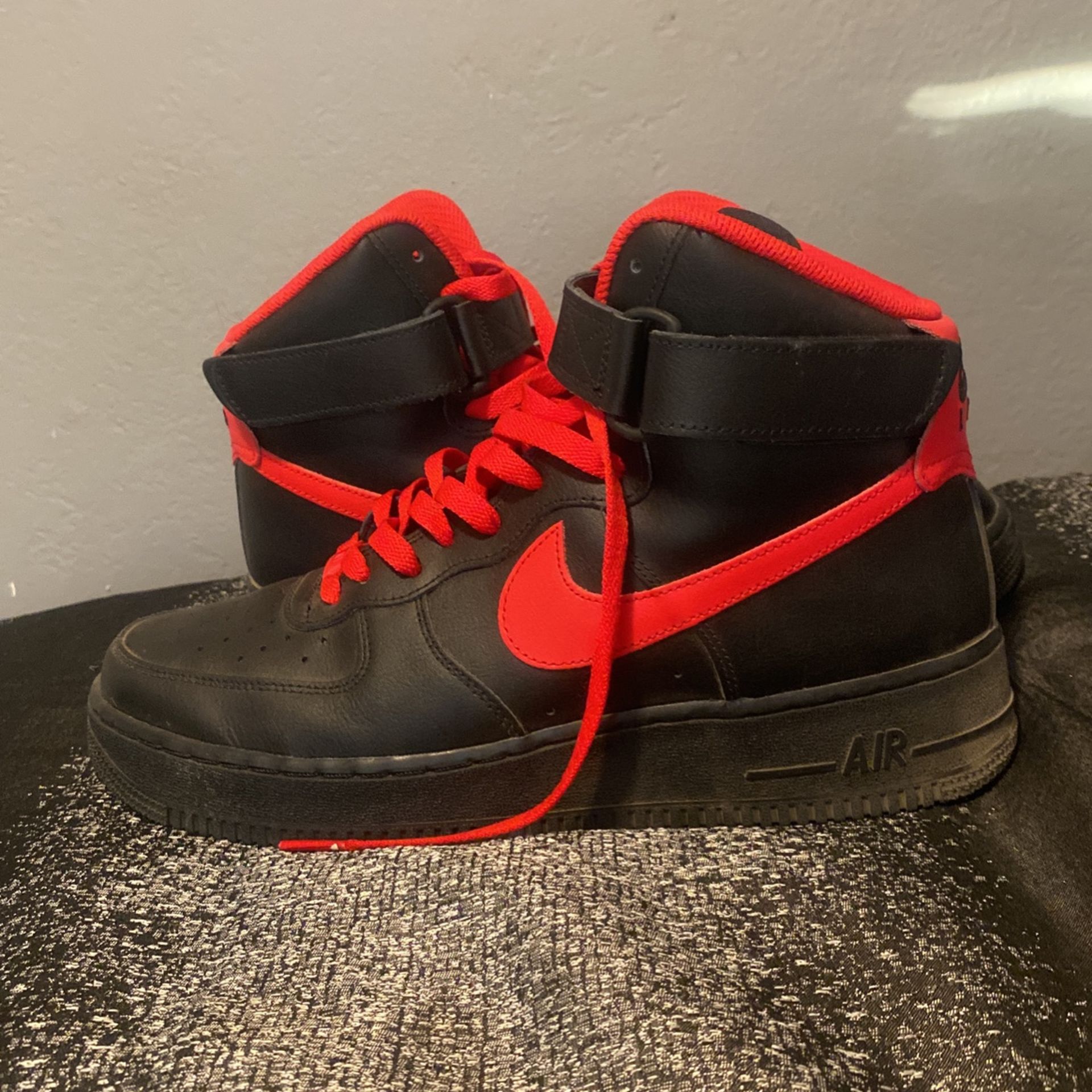 Custom High Top Air Force 1s