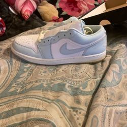 Air Jordan 1 Low SE