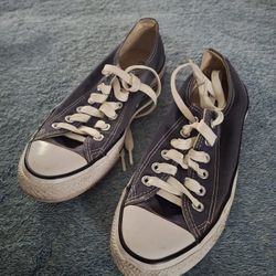 Womens  Converse All Star Size 8 Shoes