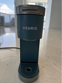 Keurig K-Mini Single Serve Coffee Maker – Blue – uses less than 5 times