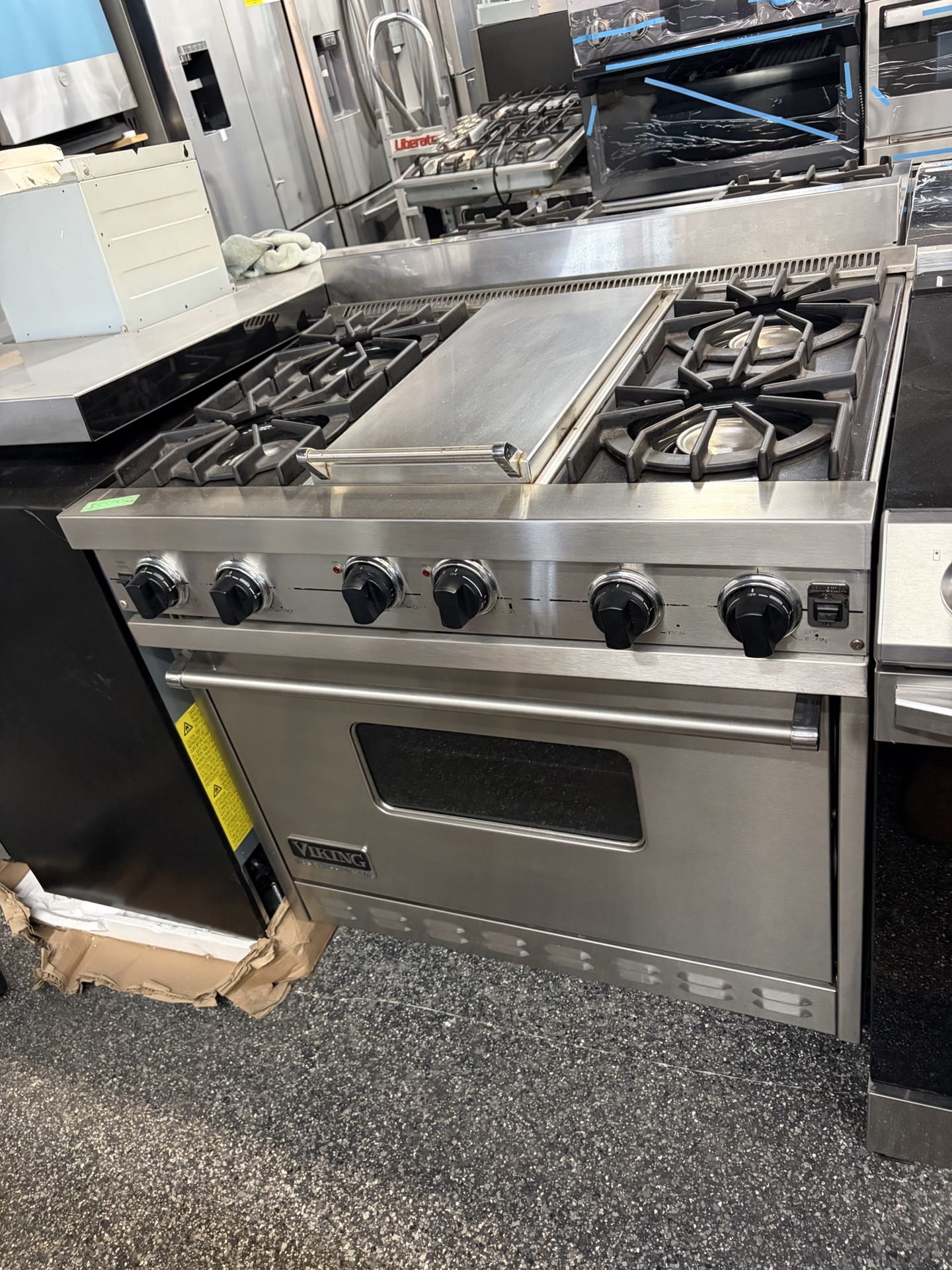 Viking Professional Stainless Steel 36” Gas Range Stove Used