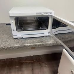 Hot towel cabby 2 n 1 uv sterilizer