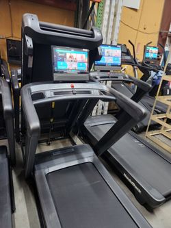 2025 Model Nordictrack Commercial 1750 Treadmill- 1300$