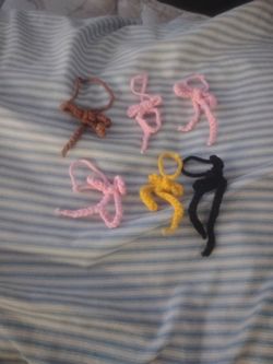 Crochet key chain bows
