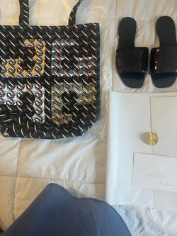 Tory Burch Tote And sandals 