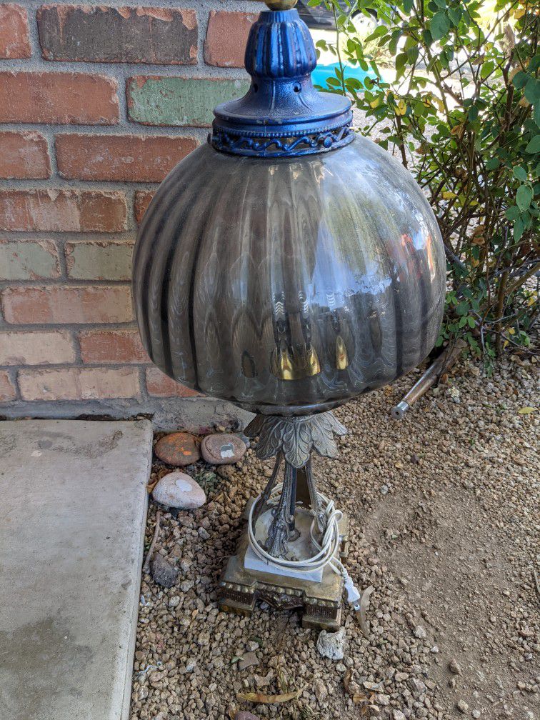 weird vintage heavy light lamp Victorian glass heavy antique 