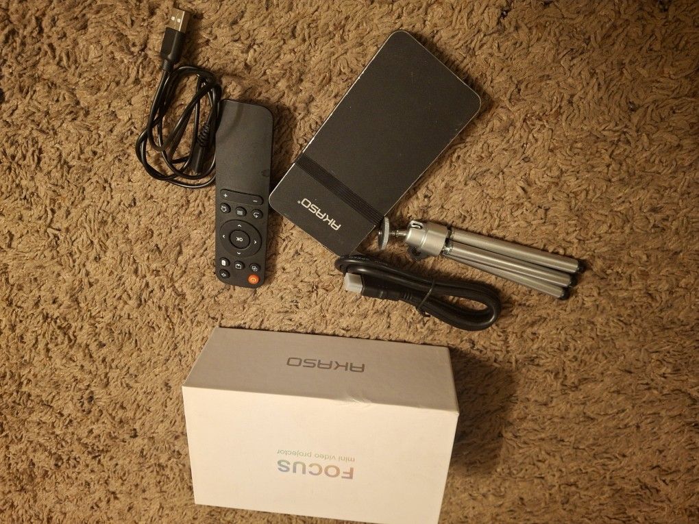 Akaso Mini Video Projector