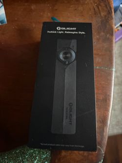 OLIGHT ArkPro Ultra EDC Flashlight (Black)