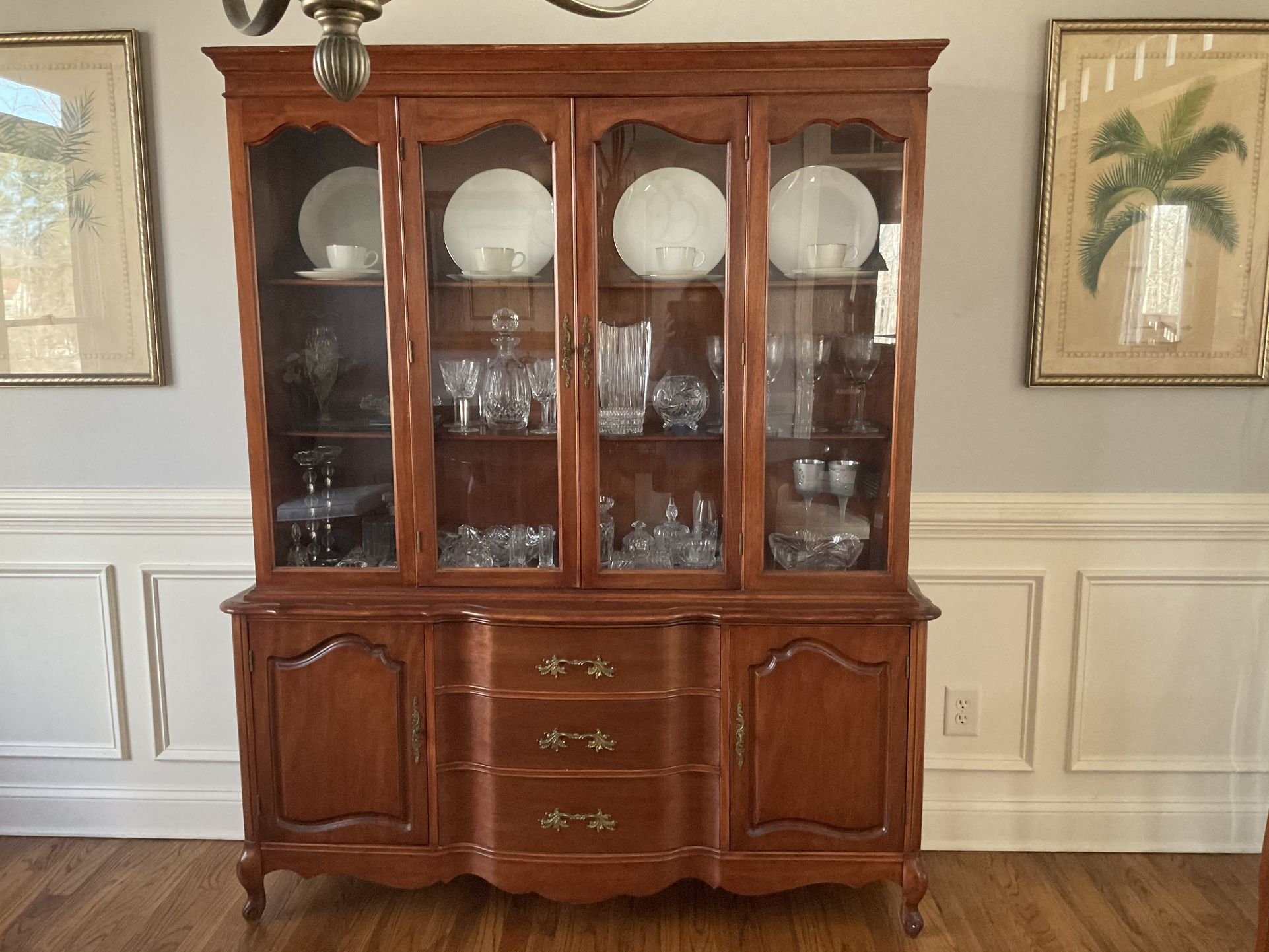 China Cabinet 