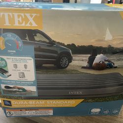 Queen Size Air Mattress-new!