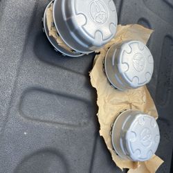 Toyota Oem Hub Caps