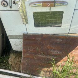 Vintage Gas Stove. Have All Parts And Will Clean Up When Ivan