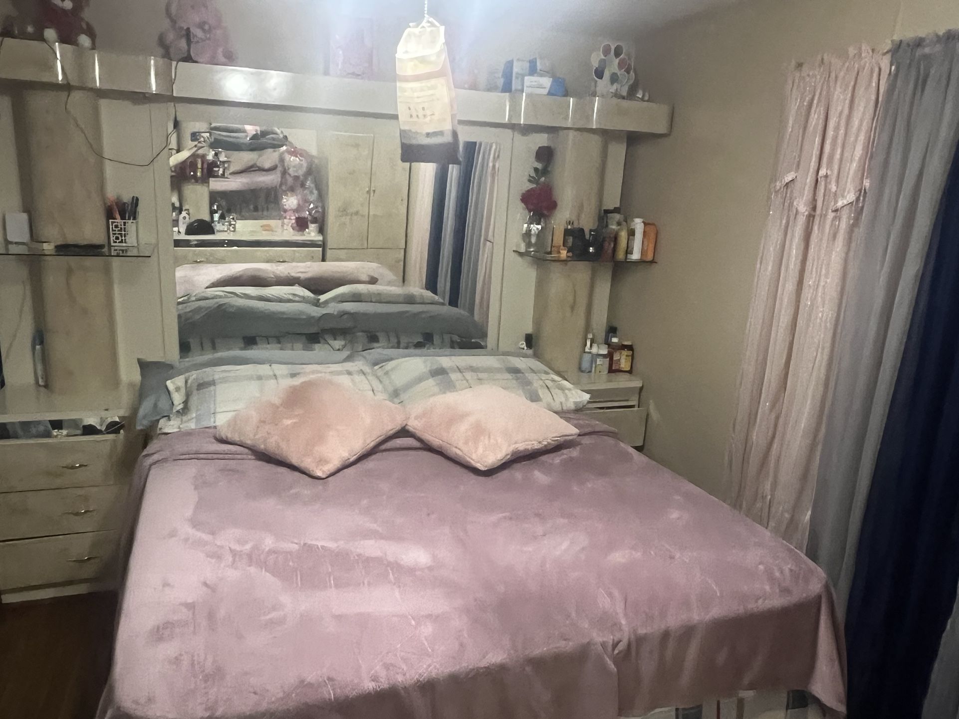 Bedroom Set