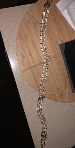 Gold chain need gone