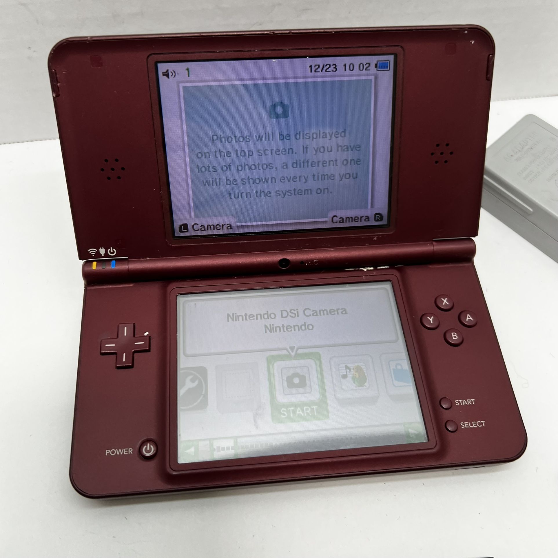 Nintendo Dsi Xl $90