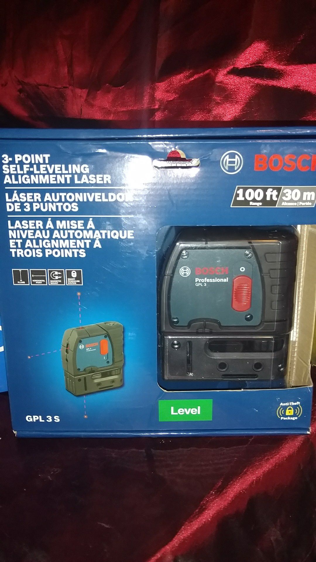 Bosch 3 point self - leveling alignment laser