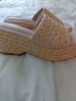 Sandal