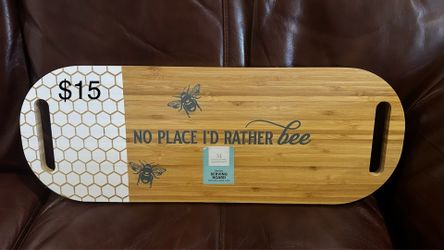 Oval wooden board