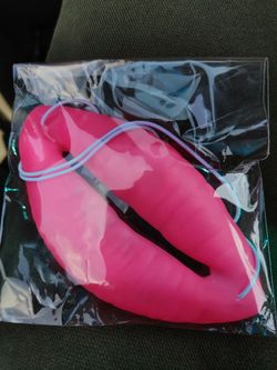 Fake lips