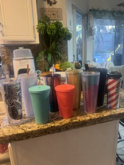 10 Random Cups Starbucks 