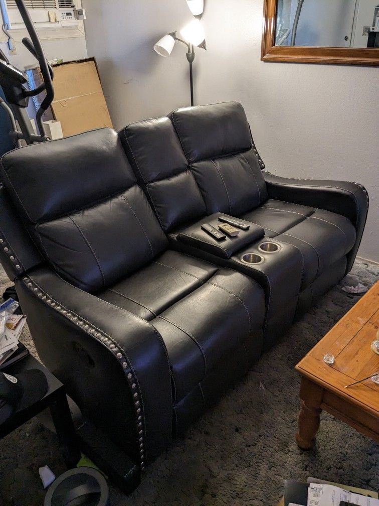 Recliner Love Seat