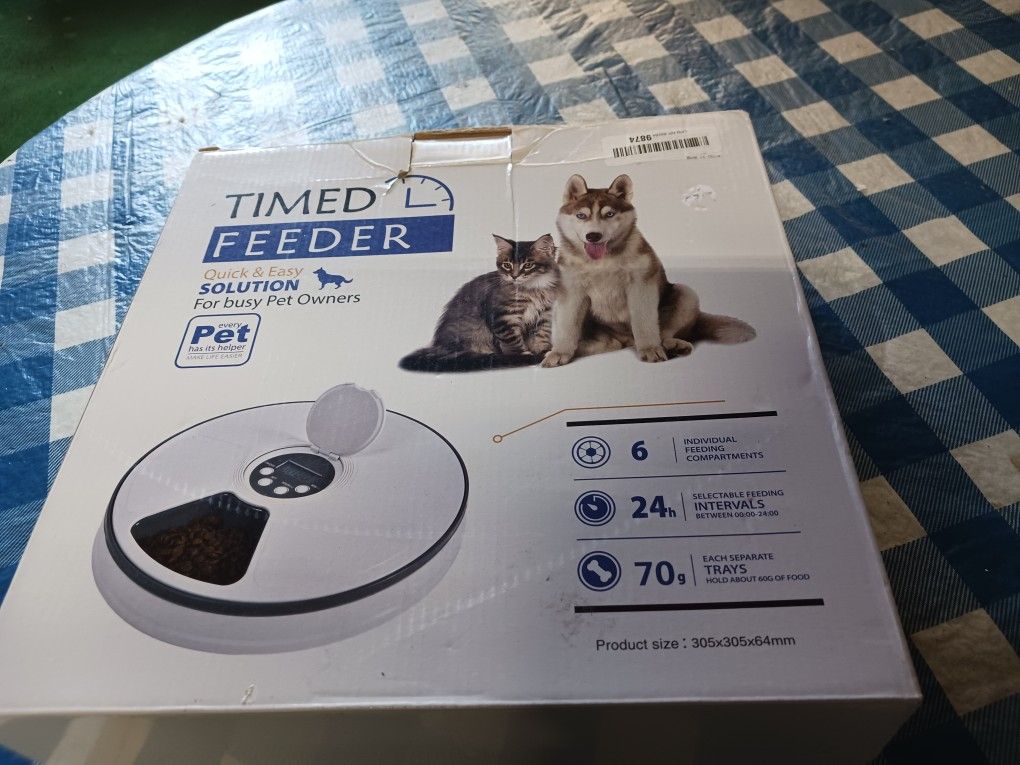 TIME FEEDER MEAL AUTOMATIC FOR DOGS OR CATS