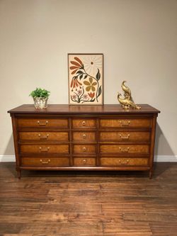 Stunning Vintage Mid Century French Provincial Twelve Drawer Dresser!